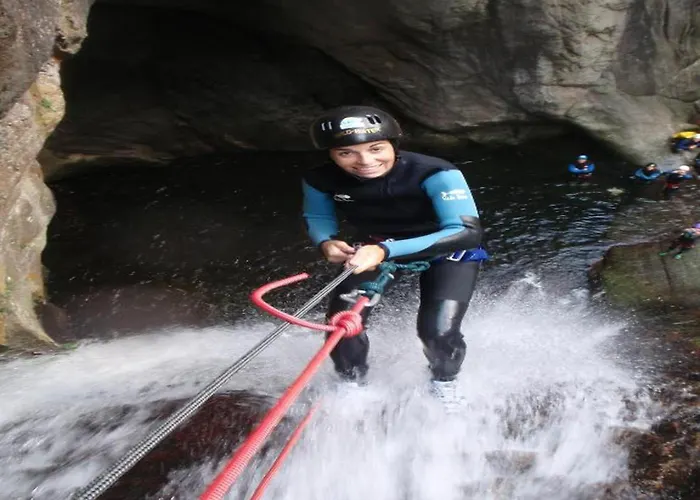 Scenic Retreat W Terrace Ferienhaus